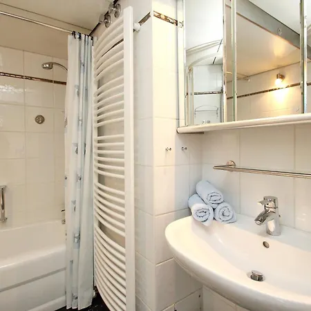 Apartment Trelleborgallee, 102 Lübeck